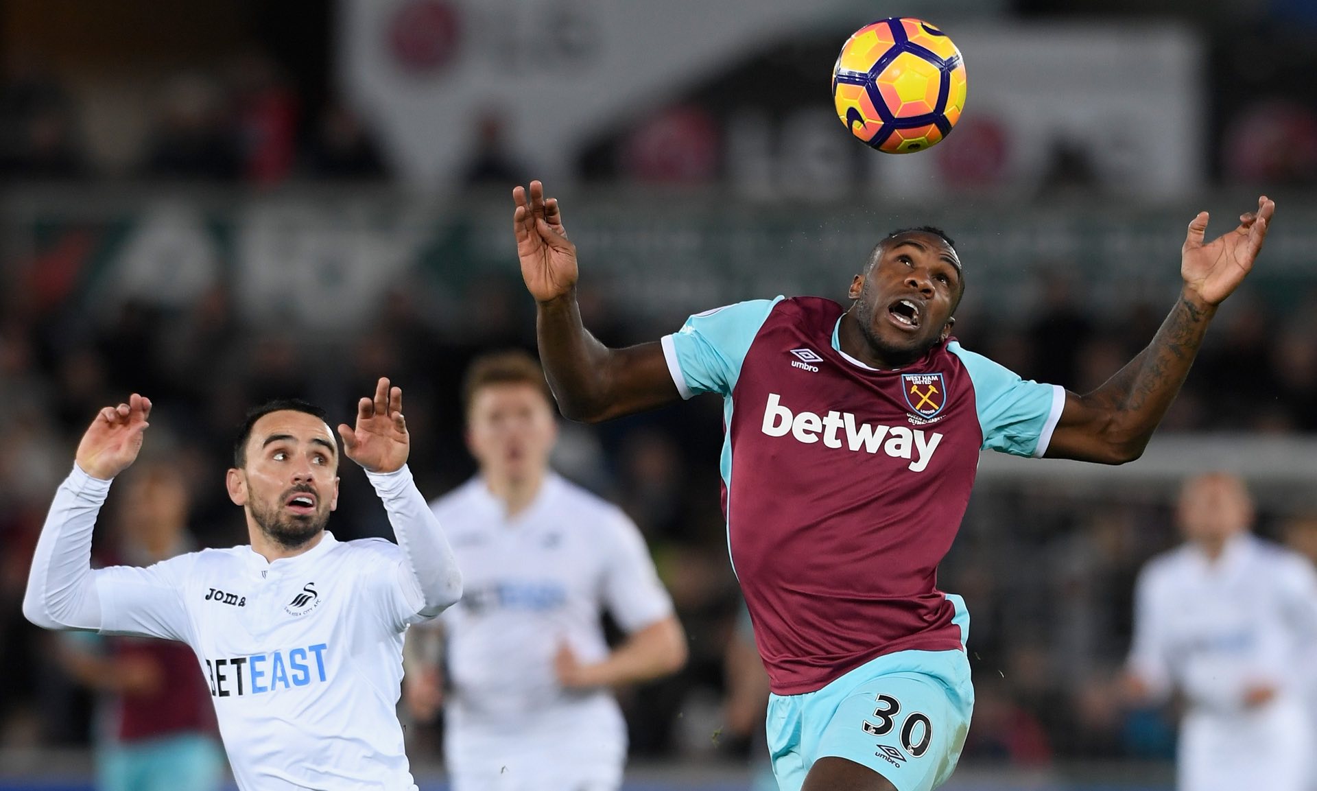 为俱乐部创 为俱乐部创